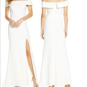 Lulus Off the Shoulder Mermaid Gown NWT